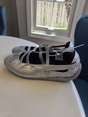 Puma Girls Silver Ballet Flats with Elastic Straps